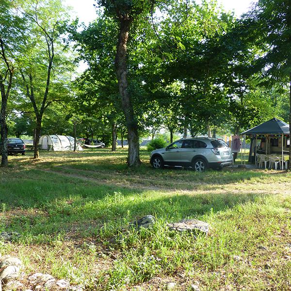 Emplacements de camping en Ardèche - Rosières