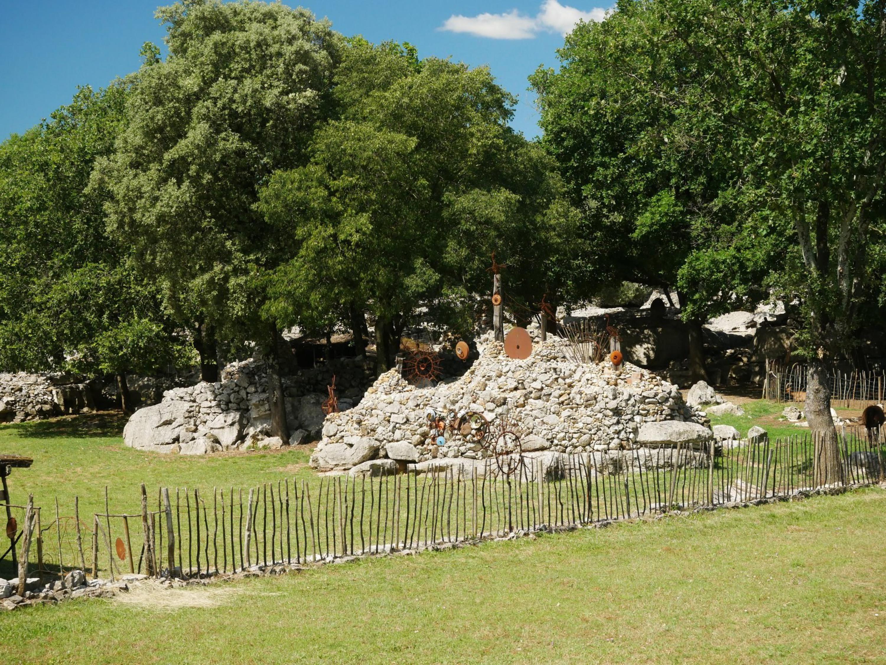 Randonnée au départ du camping les Vernades